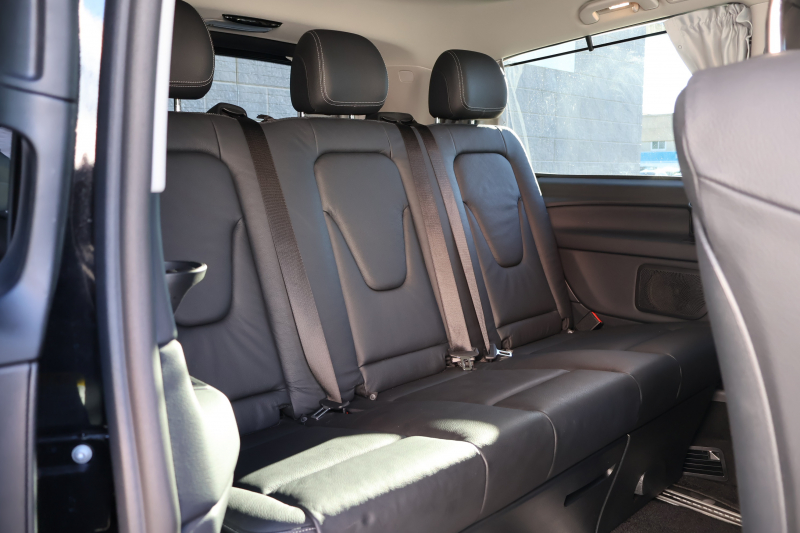 メルセデスベンツ Vクラス V220d ﾏﾙｺﾎﾟｰﾛﾎﾗｲｿﾞﾝ ﾚｰﾀﾞｰｾｰﾌﾃｨPKG　ﾎﾟｯﾌﾟｱｯﾌﾟﾙｰﾌ 最大5名就寝可能 回転式ｼｰﾄ 黒革 ｼｰﾄﾋｰﾀｰ ﾍﾞﾝﾁﾚｰﾀｰ MBUX 純正10.25ｲﾝﾁﾅﾋﾞ地ﾃﾞｼﾞ 360°ｶﾒﾗ 電動ﾃﾞｭｱﾙｽﾗｲﾄﾞﾄﾞｱ 電動Rｹﾞｰﾄ LEDﾍｯﾄﾞﾗｲﾄ 純正18ｲﾝﾁAW　新車保証