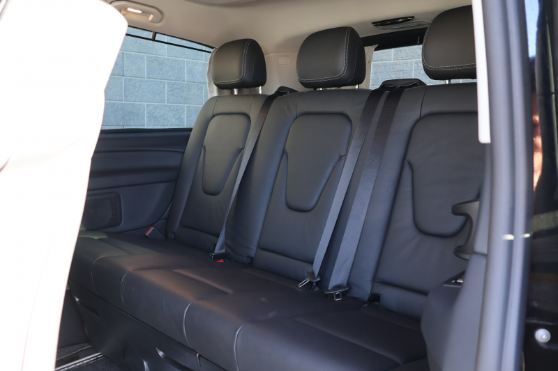 メルセデスベンツ Vクラス V220d ﾏﾙｺﾎﾟｰﾛﾎﾗｲｿﾞﾝ ﾚｰﾀﾞｰｾｰﾌﾃｨPKG　ﾎﾟｯﾌﾟｱｯﾌﾟﾙｰﾌ 最大5名就寝可能 回転式ｼｰﾄ 黒革 ｼｰﾄﾋｰﾀｰ ﾍﾞﾝﾁﾚｰﾀｰ MBUX 純正10.25ｲﾝﾁﾅﾋﾞ地ﾃﾞｼﾞ 360°ｶﾒﾗ 電動ﾃﾞｭｱﾙｽﾗｲﾄﾞﾄﾞｱ 電動Rｹﾞｰﾄ LEDﾍｯﾄﾞﾗｲﾄ 純正18ｲﾝﾁAW　新車保証