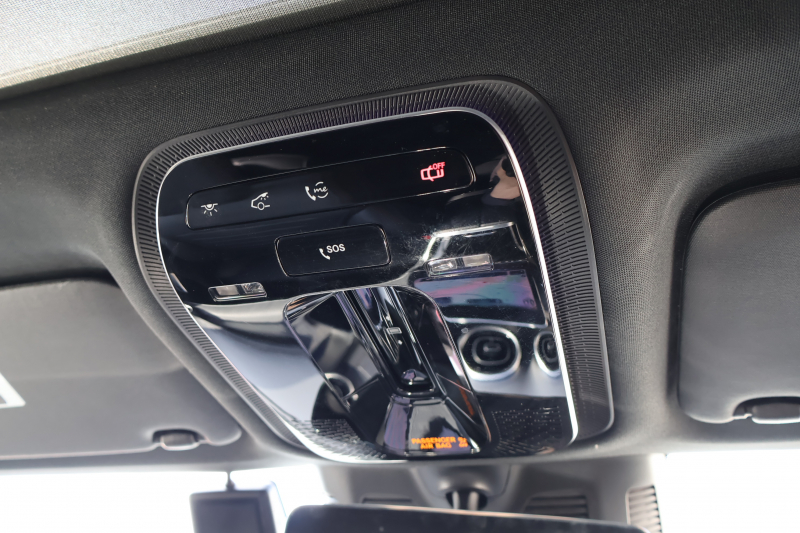 メルセデスベンツ GLC GLC220d 4MATIC (ISG搭載ﾓﾃﾞﾙ)　現行型 AMGﾗｲﾝPKG ﾚｰﾀﾞｰｾｰﾌﾃｨPKG 1ｵｰﾅｰ ﾊﾟﾉﾗﾏSR 黒革 ｼｰﾄﾋｰﾀｰ MBUX ARﾅﾋﾞ地ﾃﾞｼﾞ 360度ｶﾒﾗ AppleCarPlay AndroidAuto ﾜｲﾔﾚｽﾁｬｰｼﾞﾝｸﾞ 電動Rｹﾞｰﾄ ﾌｯﾄﾄﾗﾝｸOP AMG20ｲﾝﾁAW　新車保証