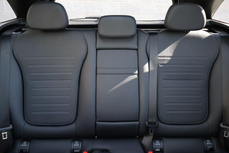 メルセデスベンツ GLC GLC220d 4MATIC (ISG搭載ﾓﾃﾞﾙ)　現行型 AMGﾗｲﾝPKG ﾚｰﾀﾞｰｾｰﾌﾃｨPKG 1ｵｰﾅｰ ﾊﾟﾉﾗﾏSR 黒革 ｼｰﾄﾋｰﾀｰ MBUX ARﾅﾋﾞ地ﾃﾞｼﾞ 360度ｶﾒﾗ AppleCarPlay AndroidAuto ﾜｲﾔﾚｽﾁｬｰｼﾞﾝｸﾞ 電動Rｹﾞｰﾄ ﾌｯﾄﾄﾗﾝｸOP AMG20ｲﾝﾁAW　新車保証