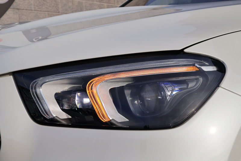 メルセデスベンツ GLE GLE400d 4MATIC ｽﾎﾟｰﾂ　ﾚｻﾞｰｴｸｽｸﾙｰｼﾌﾞPKG ﾚｰﾀﾞｰｾｰﾌﾃｨPKG ｴﾅｼﾞｬｲｼﾞﾝｸﾞPKG ﾊﾟﾉﾗﾏSR 黒ﾅｯﾊﾟ革 ｼｰﾄﾋｰﾀｰ ﾍﾞﾝﾁﾚｰﾀｰ 純正12.3ｲﾝﾁﾅﾋﾞTV MBUX 360°ｶﾒﾗ Burmester 温冷機能付ｶｯﾌﾟﾎﾙﾀﾞｰ HUD LEDﾗｲﾄ AMG20ｲﾝﾁAW　2年保証