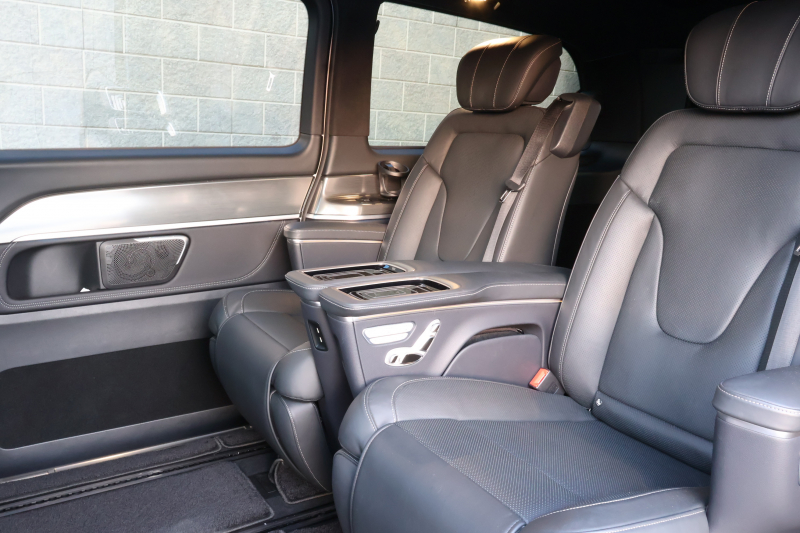 メルセデスベンツ Vクラス V220d ｴｸｽｸﾙｰｼﾌﾞ ﾛﾝｸﾞ ﾌﾟﾗﾁﾅｽｲｰﾄ　後期型 ﾚｰﾀﾞｰｾｰﾌﾃｨPKG AMGﾗｲﾝ ﾊﾟﾉﾗﾏSR 黒革 ｼｰﾄﾋｰﾀ ﾍﾞﾝﾁﾚｰﾀ 2列目ｴｸｽｸﾙｰｼﾌﾞｼｰﾄ MBUX 純正10.25ｲﾝﾁﾅﾋﾞ地ﾃﾞｼﾞ 360度ｶﾒﾗ 冷蔵庫付ｾﾝﾀｰｺﾝｿｰﾙ ﾃﾞｼﾞﾀﾙﾐﾗｰ Rﾓﾆﾀｰ AMG19ｲﾝﾁAW　新車保証