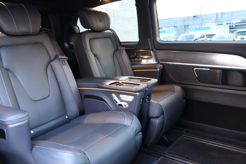 メルセデスベンツ Vクラス V220d ｴｸｽｸﾙｰｼﾌﾞ ﾛﾝｸﾞ ﾌﾟﾗﾁﾅｽｲｰﾄ　後期型 ﾚｰﾀﾞｰｾｰﾌﾃｨPKG AMGﾗｲﾝ ﾊﾟﾉﾗﾏSR 黒革 ｼｰﾄﾋｰﾀ ﾍﾞﾝﾁﾚｰﾀ 2列目ｴｸｽｸﾙｰｼﾌﾞｼｰﾄ MBUX 純正10.25ｲﾝﾁﾅﾋﾞ地ﾃﾞｼﾞ 360度ｶﾒﾗ 冷蔵庫付ｾﾝﾀｰｺﾝｿｰﾙ ﾃﾞｼﾞﾀﾙﾐﾗｰ Rﾓﾆﾀｰ AMG19ｲﾝﾁAW　新車保証