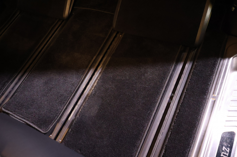 メルセデスベンツ Vクラス V220d ｴｸｽｸﾙｰｼﾌﾞ ﾛﾝｸﾞ ﾌﾟﾗﾁﾅｽｲｰﾄ　後期型 ﾚｰﾀﾞｰｾｰﾌﾃｨPKG AMGﾗｲﾝ ﾊﾟﾉﾗﾏSR 黒革 ｼｰﾄﾋｰﾀ ﾍﾞﾝﾁﾚｰﾀ 2列目ｴｸｽｸﾙｰｼﾌﾞｼｰﾄ MBUX 純正10.25ｲﾝﾁﾅﾋﾞ地ﾃﾞｼﾞ 360度ｶﾒﾗ 冷蔵庫付ｾﾝﾀｰｺﾝｿｰﾙ ﾃﾞｼﾞﾀﾙﾐﾗｰ Rﾓﾆﾀｰ AMG19ｲﾝﾁAW　新車保証