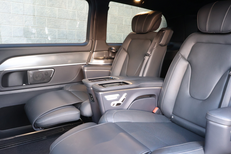 メルセデスベンツ Vクラス V220d ｴｸｽｸﾙｰｼﾌﾞ ﾛﾝｸﾞ ﾌﾟﾗﾁﾅｽｲｰﾄ　後期型 ﾚｰﾀﾞｰｾｰﾌﾃｨPKG AMGﾗｲﾝ ﾊﾟﾉﾗﾏSR 黒革 ｼｰﾄﾋｰﾀ ﾍﾞﾝﾁﾚｰﾀ 2列目ｴｸｽｸﾙｰｼﾌﾞｼｰﾄ MBUX 純正10.25ｲﾝﾁﾅﾋﾞ地ﾃﾞｼﾞ 360度ｶﾒﾗ 冷蔵庫付ｾﾝﾀｰｺﾝｿｰﾙ ﾃﾞｼﾞﾀﾙﾐﾗｰ Rﾓﾆﾀｰ AMG19ｲﾝﾁAW　新車保証