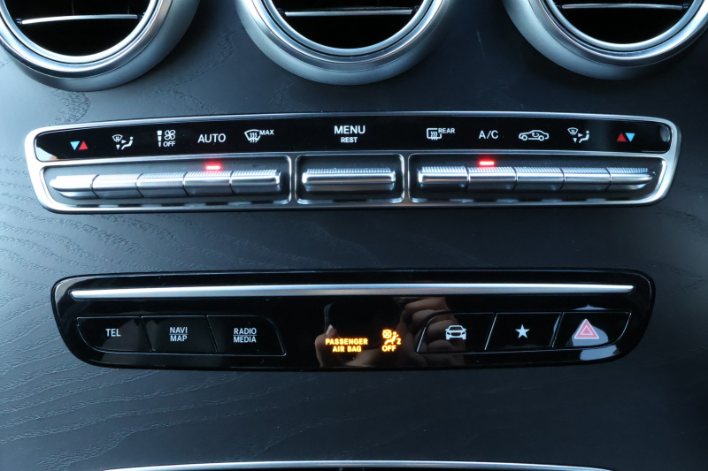 メルセデスベンツ GLC GLC220d 4MATIC AMGﾗｲﾝ　後期型 ﾚｻﾞｰｴｸｽｸﾙｰｼﾌﾞPKG ﾚｰﾀﾞｰｾｰﾌﾃｨPKG ｴｱﾊﾞﾗﾝｽPKG 1ｵｰﾅｰ ﾊﾟﾉﾗﾏSR 黒革ｼｰﾄ ｼｰﾄﾋｰﾀ ﾍﾞﾝﾁﾚｰﾀ MBUX 純正10.25ｲﾝﾁﾅﾋﾞ地ﾃﾞｼﾞ ｺｯｸﾋﾟｯﾄDisp 360°ｶﾒﾗ PTS 電動Rｹﾞｰﾄ HUD AMG19ｲﾝﾁAW　新車保証