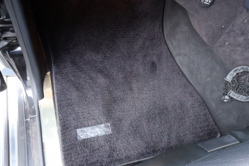 メルセデスベンツ Gクラス G350d　後期型 ﾗｸﾞｼﾞｭｱﾘｰPKG ｴｸｽﾃﾘｱｽﾃﾝﾚｽPKG ｸﾛｰﾑPKG ﾃﾞｨｽﾄﾛﾆｯｸ&BSM 7AT SR 黒革ｼｰﾄ ﾒﾓﾘｰ付Pｼｰﾄ 全席ﾋｰﾀｰ 純正ﾅﾋﾞ地ﾃﾞｼﾞ S&Bｶﾒﾗ harman/kardon LOGIC7ｻﾗｳﾝﾄﾞ PTS ｷｾﾉﾝ 純正18ｲﾝﾁAW　2年保証