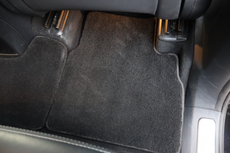 メルセデスベンツ Gクラス G400d AMGﾗｲﾝ　左H ﾗｸﾞｼﾞｭｱﾘｰPKG ﾚｰﾀﾞｰｾｰﾌﾃｨPKG 1ｵｰﾅｰ SR ﾅｯﾊﾟ黒革ｼｰﾄ ﾒﾓﾘｰ付Pｼｰﾄ 全席ﾋｰﾀｰ 純正12.3ｲﾝﾁﾜｲﾄﾞﾅﾋﾞ地ﾃﾞｼﾞ Burmester 360°ｶﾒﾗ appleCarplay AndroidAuto PTS LEDﾗｲﾄ ｱﾀﾞﾌﾟﾃｨﾌﾞﾀﾞﾝﾋﾟﾝｸﾞ AMG20ｲﾝﾁAW　新車保証