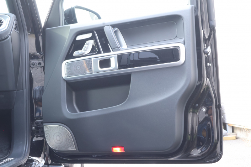 メルセデスベンツ Gクラス G400d AMGﾗｲﾝ　左H ﾗｸﾞｼﾞｭｱﾘｰPKG ﾚｰﾀﾞｰｾｰﾌﾃｨPKG 1ｵｰﾅｰ SR ﾅｯﾊﾟ黒革ｼｰﾄ ﾒﾓﾘｰ付Pｼｰﾄ 全席ﾋｰﾀｰ 純正12.3ｲﾝﾁﾜｲﾄﾞﾅﾋﾞ地ﾃﾞｼﾞ Burmester 360°ｶﾒﾗ appleCarplay AndroidAuto PTS LEDﾗｲﾄ ｱﾀﾞﾌﾟﾃｨﾌﾞﾀﾞﾝﾋﾟﾝｸﾞ AMG20ｲﾝﾁAW　新車保証