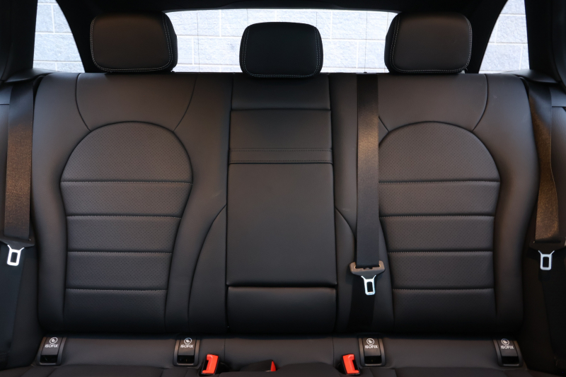 メルセデスベンツ Cクラス C180 ｽﾃｰｼｮﾝﾜｺﾞﾝ ﾛｰﾚｳｽｴﾃﾞｨｼｮﾝ　特別仕様車 AMGｽﾀｲﾘﾝｸﾞPKG ﾚｰﾀﾞｰｾｰﾌﾃｨPKG 黒革 ﾒﾓﾘｰ付ﾊﾟﾜｰｼｰﾄ ｼｰﾄﾋｰﾀｰ ｷｰﾚｽGO 純正ﾅﾋﾞ地ﾃﾞｼﾞ Bﾓﾆﾀｰ 電動Rｹﾞｰﾄ LEDﾍｯﾄﾞ ECOｽﾄｯﾌﾟ AMG18ｲﾝﾁAW　2年保証