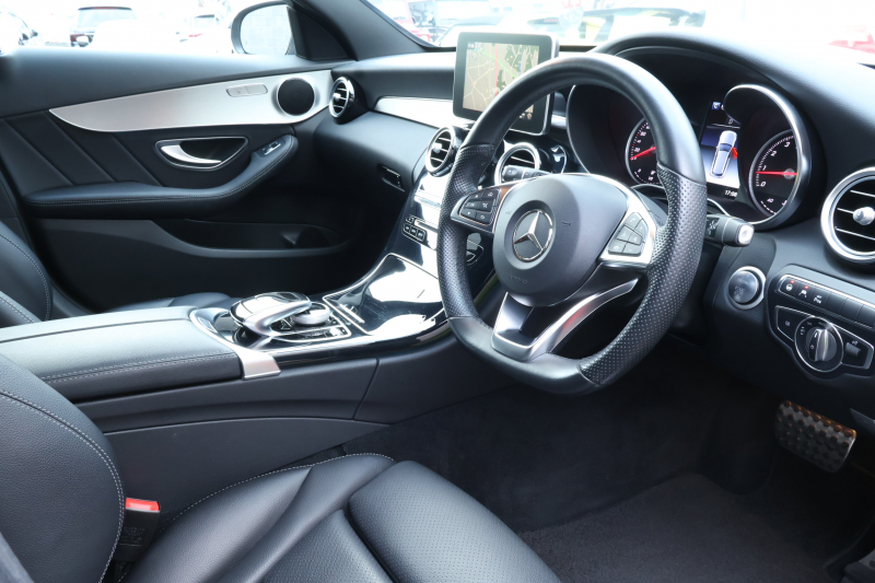 メルセデスベンツ Cクラス C180 ｽﾃｰｼｮﾝﾜｺﾞﾝ ﾛｰﾚｳｽｴﾃﾞｨｼｮﾝ　特別仕様車 AMGｽﾀｲﾘﾝｸﾞPKG ﾚｰﾀﾞｰｾｰﾌﾃｨPKG 黒革 ﾒﾓﾘｰ付ﾊﾟﾜｰｼｰﾄ ｼｰﾄﾋｰﾀｰ ｷｰﾚｽGO 純正ﾅﾋﾞ地ﾃﾞｼﾞ Bﾓﾆﾀｰ 電動Rｹﾞｰﾄ LEDﾍｯﾄﾞ ECOｽﾄｯﾌﾟ AMG18ｲﾝﾁAW　2年保証