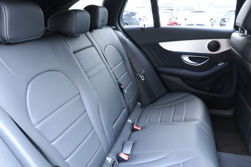 メルセデスベンツ Cクラス C180 ｽﾃｰｼｮﾝﾜｺﾞﾝ ﾛｰﾚｳｽｴﾃﾞｨｼｮﾝ　特別仕様車 AMGｽﾀｲﾘﾝｸﾞPKG ﾚｰﾀﾞｰｾｰﾌﾃｨPKG 黒革 ﾒﾓﾘｰ付ﾊﾟﾜｰｼｰﾄ ｼｰﾄﾋｰﾀｰ ｷｰﾚｽGO 純正ﾅﾋﾞ地ﾃﾞｼﾞ Bﾓﾆﾀｰ 電動Rｹﾞｰﾄ LEDﾍｯﾄﾞ ECOｽﾄｯﾌﾟ AMG18ｲﾝﾁAW　2年保証