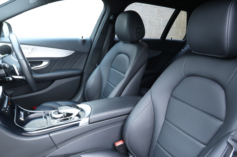 メルセデスベンツ Cクラス C180 ｽﾃｰｼｮﾝﾜｺﾞﾝ ﾛｰﾚｳｽｴﾃﾞｨｼｮﾝ　特別仕様車 AMGｽﾀｲﾘﾝｸﾞPKG ﾚｰﾀﾞｰｾｰﾌﾃｨPKG 黒革 ﾒﾓﾘｰ付ﾊﾟﾜｰｼｰﾄ ｼｰﾄﾋｰﾀｰ ｷｰﾚｽGO 純正ﾅﾋﾞ地ﾃﾞｼﾞ Bﾓﾆﾀｰ 電動Rｹﾞｰﾄ LEDﾍｯﾄﾞ ECOｽﾄｯﾌﾟ AMG18ｲﾝﾁAW　2年保証