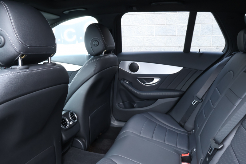 メルセデスベンツ Cクラス C180 ｽﾃｰｼｮﾝﾜｺﾞﾝ ﾛｰﾚｳｽｴﾃﾞｨｼｮﾝ　特別仕様車 AMGｽﾀｲﾘﾝｸﾞPKG ﾚｰﾀﾞｰｾｰﾌﾃｨPKG 黒革 ﾒﾓﾘｰ付ﾊﾟﾜｰｼｰﾄ ｼｰﾄﾋｰﾀｰ ｷｰﾚｽGO 純正ﾅﾋﾞ地ﾃﾞｼﾞ Bﾓﾆﾀｰ 電動Rｹﾞｰﾄ LEDﾍｯﾄﾞ ECOｽﾄｯﾌﾟ AMG18ｲﾝﾁAW　2年保証