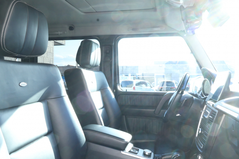 メルセデスベンツ Gクラス G550　後期型 ﾗｸﾞｼﾞｭｱﾘｰPKG AMGｶｰﾎﾞﾝﾌｧｲﾊﾞｰｲﾝﾃﾘｱﾄﾘﾑ ﾃﾞｨｽﾄﾛﾆｯｸ&BSM 7AT SR designo黒革ｼｰﾄ 全席ﾋｰﾀｰ 純正8ｲﾝﾁﾜｲﾄﾞﾅﾋﾞ地ﾃﾞｼﾞ harman/kardonｻﾗｳﾝﾄﾞ B&Sﾓﾆﾀｰ AppleCarPlay PTS ｷｾﾉﾝﾗｲﾄ AMG19ｲﾝﾁAW　2年保証