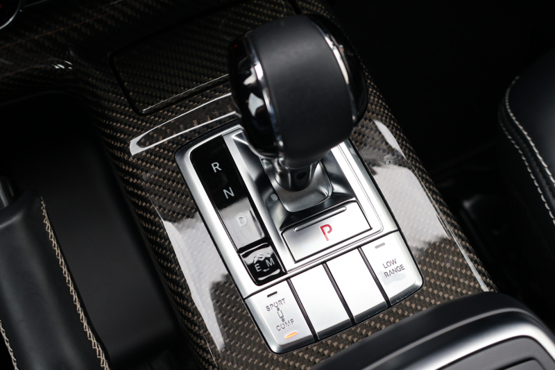 メルセデスベンツ Gクラス G550　後期型 ﾗｸﾞｼﾞｭｱﾘｰPKG AMGｶｰﾎﾞﾝﾌｧｲﾊﾞｰｲﾝﾃﾘｱﾄﾘﾑ ﾃﾞｨｽﾄﾛﾆｯｸ&BSM 7AT SR designo黒革ｼｰﾄ 全席ﾋｰﾀｰ 純正8ｲﾝﾁﾜｲﾄﾞﾅﾋﾞ地ﾃﾞｼﾞ harman/kardonｻﾗｳﾝﾄﾞ B&Sﾓﾆﾀｰ AppleCarPlay PTS ｷｾﾉﾝﾗｲﾄ AMG19ｲﾝﾁAW　2年保証