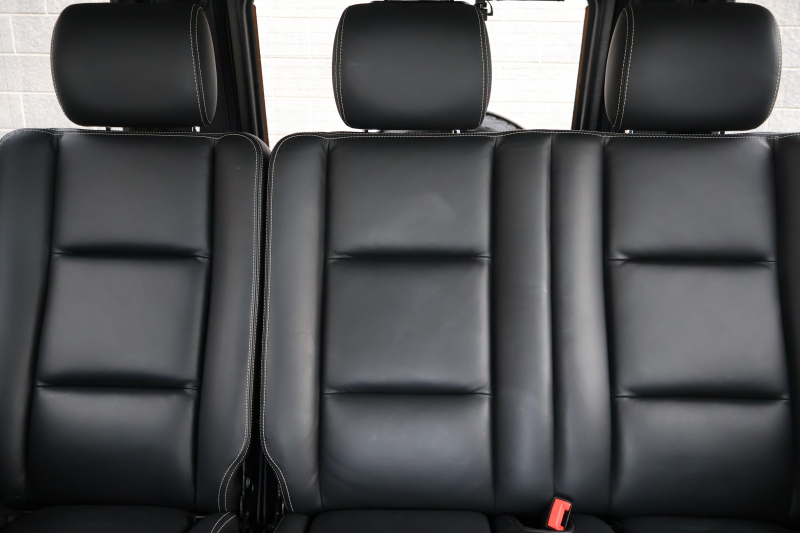 メルセデスベンツ Gクラス G550　後期型 ﾗｸﾞｼﾞｭｱﾘｰPKG AMGｶｰﾎﾞﾝﾌｧｲﾊﾞｰｲﾝﾃﾘｱﾄﾘﾑ ﾃﾞｨｽﾄﾛﾆｯｸ&BSM 7AT SR designo黒革ｼｰﾄ 全席ﾋｰﾀｰ 純正8ｲﾝﾁﾜｲﾄﾞﾅﾋﾞ地ﾃﾞｼﾞ harman/kardonｻﾗｳﾝﾄﾞ B&Sﾓﾆﾀｰ AppleCarPlay PTS ｷｾﾉﾝﾗｲﾄ AMG19ｲﾝﾁAW　2年保証