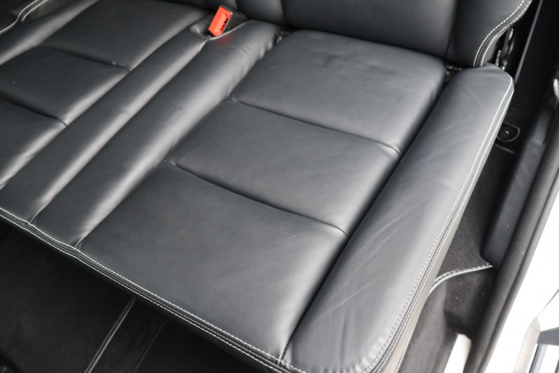 メルセデスベンツ Gクラス G550　後期型 ﾗｸﾞｼﾞｭｱﾘｰPKG AMGｶｰﾎﾞﾝﾌｧｲﾊﾞｰｲﾝﾃﾘｱﾄﾘﾑ ﾃﾞｨｽﾄﾛﾆｯｸ&BSM 7AT SR designo黒革ｼｰﾄ 全席ﾋｰﾀｰ 純正8ｲﾝﾁﾜｲﾄﾞﾅﾋﾞ地ﾃﾞｼﾞ harman/kardonｻﾗｳﾝﾄﾞ B&Sﾓﾆﾀｰ AppleCarPlay PTS ｷｾﾉﾝﾗｲﾄ AMG19ｲﾝﾁAW　2年保証