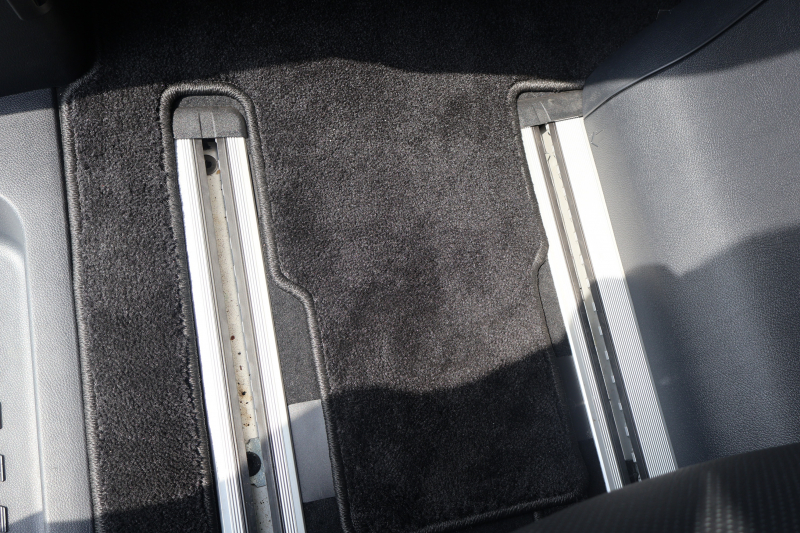 メルセデスベンツ Vクラス V220d ﾏﾙｺﾎﾟｰﾛﾎﾗｲｿﾞﾝ 　ﾚｰﾀﾞｰｾｰﾌﾃｨPKG 1ｵｰﾅｰ ﾎﾟｯﾌﾟｱｯﾌﾟﾙｰﾌ 最大5名就寝可能 回転式ｼｰﾄ 黒革 ｼｰﾄﾋｰﾀｰ ﾍﾞﾝﾁﾚｰﾀｰ MBUX 純正10.25ｲﾝﾁﾅﾋﾞ地ﾃﾞｼﾞ 360°ｶﾒﾗ 電動ﾃﾞｭｱﾙｽﾗｲﾄﾞﾄﾞｱ 電動Rｹﾞｰﾄ LEDﾍｯﾄﾞﾗｲﾄ 純正18ｲﾝﾁAW　新車保証