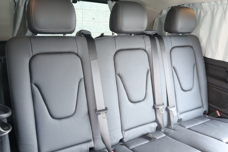 メルセデスベンツ Vクラス V220d ﾏﾙｺﾎﾟｰﾛﾎﾗｲｿﾞﾝ 　ﾚｰﾀﾞｰｾｰﾌﾃｨPKG 1ｵｰﾅｰ ﾎﾟｯﾌﾟｱｯﾌﾟﾙｰﾌ 最大5名就寝可能 回転式ｼｰﾄ 黒革 ｼｰﾄﾋｰﾀｰ ﾍﾞﾝﾁﾚｰﾀｰ MBUX 純正10.25ｲﾝﾁﾅﾋﾞ地ﾃﾞｼﾞ 360°ｶﾒﾗ 電動ﾃﾞｭｱﾙｽﾗｲﾄﾞﾄﾞｱ 電動Rｹﾞｰﾄ LEDﾍｯﾄﾞﾗｲﾄ 純正18ｲﾝﾁAW　新車保証