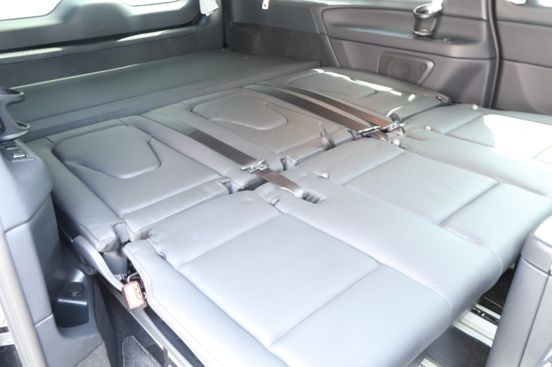 メルセデスベンツ Vクラス V220d ﾏﾙｺﾎﾟｰﾛﾎﾗｲｿﾞﾝ 　ﾚｰﾀﾞｰｾｰﾌﾃｨPKG 1ｵｰﾅｰ ﾎﾟｯﾌﾟｱｯﾌﾟﾙｰﾌ 最大5名就寝可能 回転式ｼｰﾄ 黒革 ｼｰﾄﾋｰﾀｰ ﾍﾞﾝﾁﾚｰﾀｰ MBUX 純正10.25ｲﾝﾁﾅﾋﾞ地ﾃﾞｼﾞ 360°ｶﾒﾗ 電動ﾃﾞｭｱﾙｽﾗｲﾄﾞﾄﾞｱ 電動Rｹﾞｰﾄ LEDﾍｯﾄﾞﾗｲﾄ 純正18ｲﾝﾁAW　新車保証