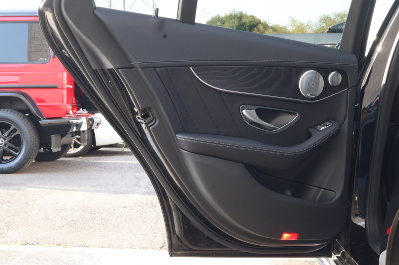 AMG Cクラス C43 4MATIC ｽﾃｰｼｮﾝﾜｺﾞﾝ 　後期型 AMGｽﾀｲﾘﾝｸﾞPKG ﾚｰﾀﾞｰｾｰﾌﾃｨPKG ｴｱﾊﾞﾗﾝｽPKG ﾊﾟﾉﾗﾏSR 黒革 ｼｰﾄﾋｰﾀ 純正10.25ｲﾝﾁﾅﾋﾞ地ﾃﾞｼﾞ ｺｯｸﾋﾟｯﾄDisp AppleCarPlay Burmesterｻﾗｳﾝﾄﾞ Bﾓﾆﾀｰ 電動Rｹﾞｰﾄ ﾌｯﾄﾄﾗﾝｸOP AMG19ｲﾝﾁAW　2年保証