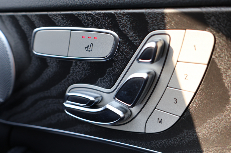 AMG Cクラス C43 4MATIC ｽﾃｰｼｮﾝﾜｺﾞﾝ 　後期型 AMGｽﾀｲﾘﾝｸﾞPKG ﾚｰﾀﾞｰｾｰﾌﾃｨPKG ｴｱﾊﾞﾗﾝｽPKG ﾊﾟﾉﾗﾏSR 黒革 ｼｰﾄﾋｰﾀ 純正10.25ｲﾝﾁﾅﾋﾞ地ﾃﾞｼﾞ ｺｯｸﾋﾟｯﾄDisp AppleCarPlay Burmesterｻﾗｳﾝﾄﾞ Bﾓﾆﾀｰ 電動Rｹﾞｰﾄ ﾌｯﾄﾄﾗﾝｸOP AMG19ｲﾝﾁAW　2年保証