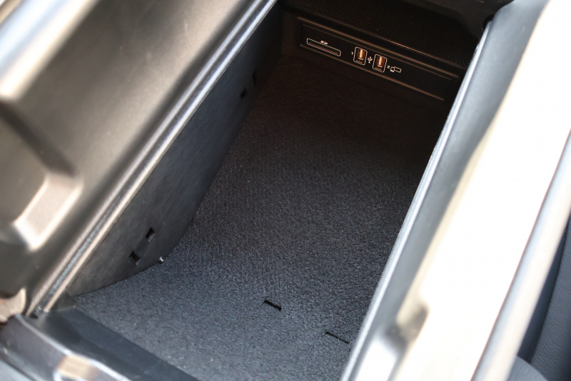 AMG Cクラス C43 4MATIC ｽﾃｰｼｮﾝﾜｺﾞﾝ 　後期型 AMGｽﾀｲﾘﾝｸﾞPKG ﾚｰﾀﾞｰｾｰﾌﾃｨPKG ｴｱﾊﾞﾗﾝｽPKG ﾊﾟﾉﾗﾏSR 黒革 ｼｰﾄﾋｰﾀ 純正10.25ｲﾝﾁﾅﾋﾞ地ﾃﾞｼﾞ ｺｯｸﾋﾟｯﾄDisp AppleCarPlay Burmesterｻﾗｳﾝﾄﾞ Bﾓﾆﾀｰ 電動Rｹﾞｰﾄ ﾌｯﾄﾄﾗﾝｸOP AMG19ｲﾝﾁAW　2年保証