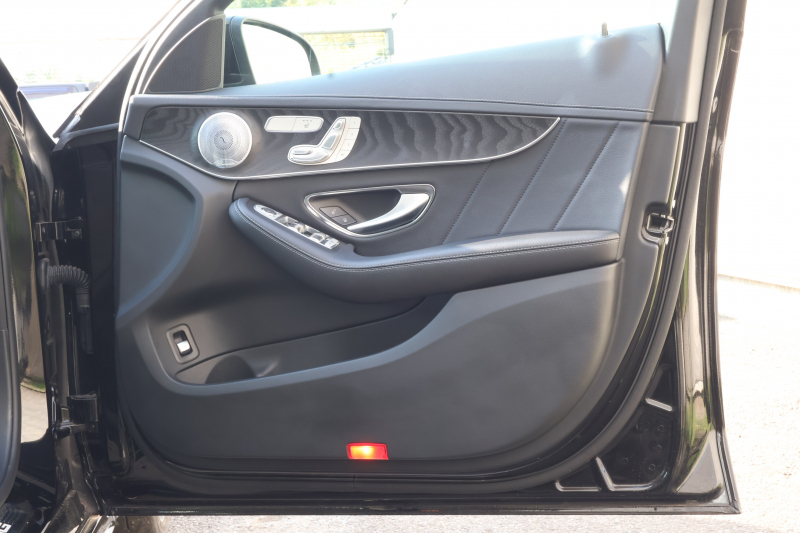 AMG Cクラス C43 4MATIC ｽﾃｰｼｮﾝﾜｺﾞﾝ 　後期型 AMGｽﾀｲﾘﾝｸﾞPKG ﾚｰﾀﾞｰｾｰﾌﾃｨPKG ｴｱﾊﾞﾗﾝｽPKG ﾊﾟﾉﾗﾏSR 黒革 ｼｰﾄﾋｰﾀ 純正10.25ｲﾝﾁﾅﾋﾞ地ﾃﾞｼﾞ ｺｯｸﾋﾟｯﾄDisp AppleCarPlay Burmesterｻﾗｳﾝﾄﾞ Bﾓﾆﾀｰ 電動Rｹﾞｰﾄ ﾌｯﾄﾄﾗﾝｸOP AMG19ｲﾝﾁAW　2年保証