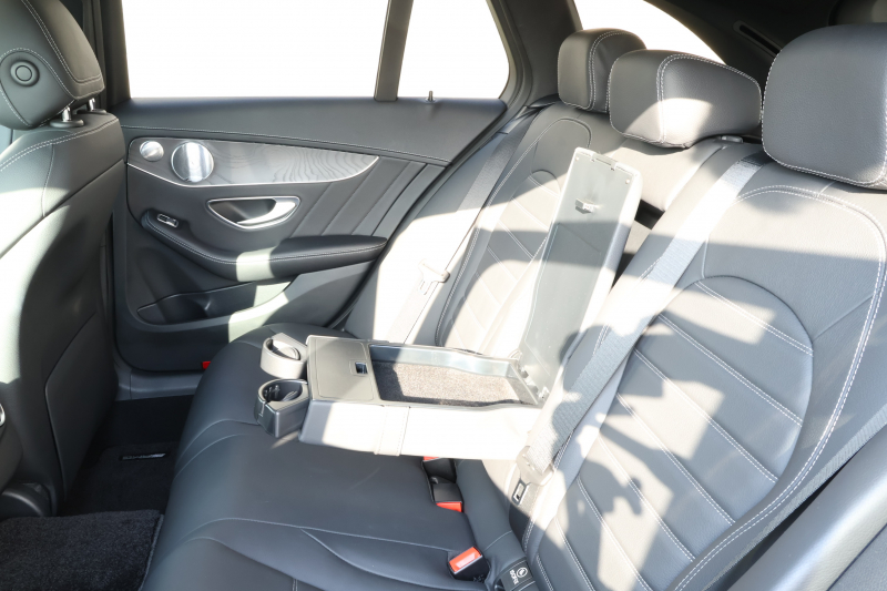 AMG Cクラス C43 4MATIC ｽﾃｰｼｮﾝﾜｺﾞﾝ 　後期型 AMGｽﾀｲﾘﾝｸﾞPKG ﾚｰﾀﾞｰｾｰﾌﾃｨPKG ｴｱﾊﾞﾗﾝｽPKG ﾊﾟﾉﾗﾏSR 黒革 ｼｰﾄﾋｰﾀ 純正10.25ｲﾝﾁﾅﾋﾞ地ﾃﾞｼﾞ ｺｯｸﾋﾟｯﾄDisp AppleCarPlay Burmesterｻﾗｳﾝﾄﾞ Bﾓﾆﾀｰ 電動Rｹﾞｰﾄ ﾌｯﾄﾄﾗﾝｸOP AMG19ｲﾝﾁAW　2年保証