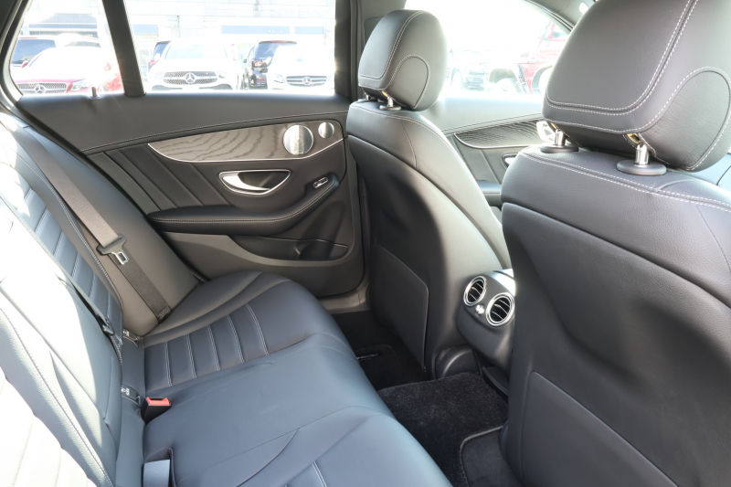 AMG Cクラス C43 4MATIC ｽﾃｰｼｮﾝﾜｺﾞﾝ 　後期型 AMGｽﾀｲﾘﾝｸﾞPKG ﾚｰﾀﾞｰｾｰﾌﾃｨPKG ｴｱﾊﾞﾗﾝｽPKG ﾊﾟﾉﾗﾏSR 黒革 ｼｰﾄﾋｰﾀ 純正10.25ｲﾝﾁﾅﾋﾞ地ﾃﾞｼﾞ ｺｯｸﾋﾟｯﾄDisp AppleCarPlay Burmesterｻﾗｳﾝﾄﾞ Bﾓﾆﾀｰ 電動Rｹﾞｰﾄ ﾌｯﾄﾄﾗﾝｸOP AMG19ｲﾝﾁAW　2年保証