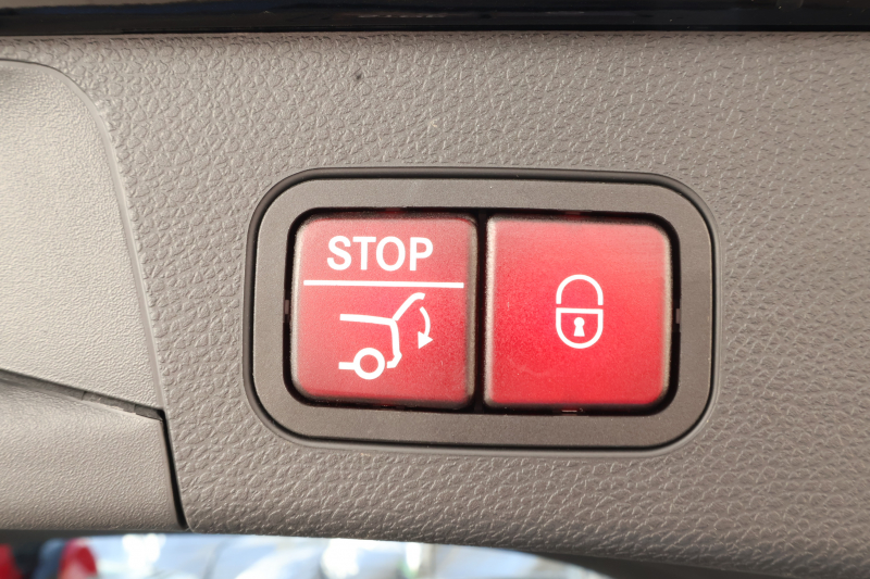 AMG Cクラス C43 4MATIC ｽﾃｰｼｮﾝﾜｺﾞﾝ 　後期型 AMGｽﾀｲﾘﾝｸﾞPKG ﾚｰﾀﾞｰｾｰﾌﾃｨPKG ｴｱﾊﾞﾗﾝｽPKG ﾊﾟﾉﾗﾏSR 黒革 ｼｰﾄﾋｰﾀ 純正10.25ｲﾝﾁﾅﾋﾞ地ﾃﾞｼﾞ ｺｯｸﾋﾟｯﾄDisp AppleCarPlay Burmesterｻﾗｳﾝﾄﾞ Bﾓﾆﾀｰ 電動Rｹﾞｰﾄ ﾌｯﾄﾄﾗﾝｸOP AMG19ｲﾝﾁAW　2年保証