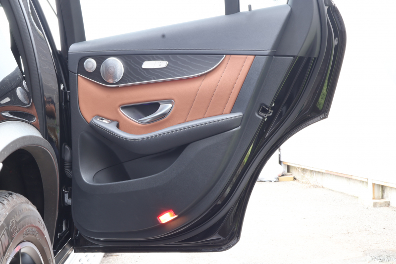 AMG GLC GLC43 4MATIC　後期型 ﾚｻﾞｰｴｸｽｸﾙｰｼﾌﾞPKG ﾚｰﾀﾞｰｾｰﾌﾃｨPKG ｴｱﾊﾞﾗﾝｽPKG ﾊﾟﾉﾗﾏSR 茶革ｼｰﾄ ｼｰﾄﾋｰﾀ ﾍﾞﾝﾁﾚｰﾀ MBUX 純正10.25ｲﾝﾁﾅﾋﾞ地ﾃﾞｼﾞ ｺｯｸﾋﾟｯﾄDisp 360°ｶﾒﾗ Burmester PTS 電動Rｹﾞｰﾄ HUD AMG20ｲﾝﾁAW　2年保証