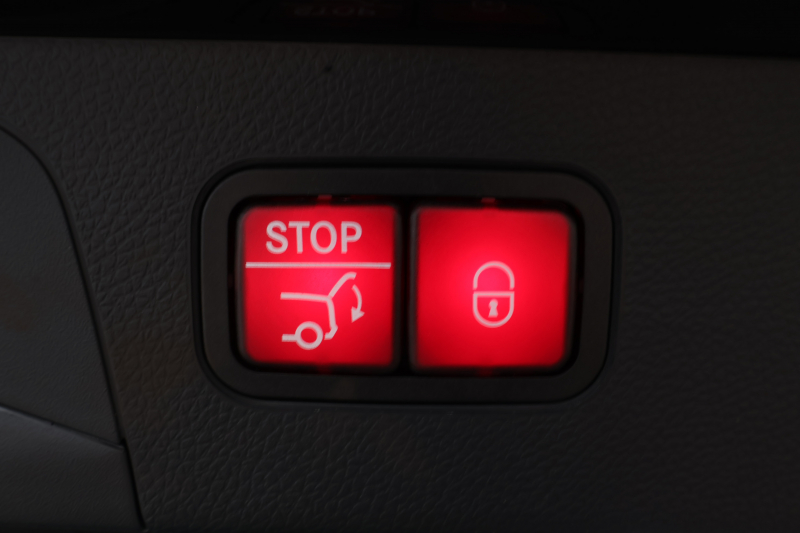 AMG GLC GLC43 4MATIC　後期型 ﾚｻﾞｰｴｸｽｸﾙｰｼﾌﾞPKG ﾚｰﾀﾞｰｾｰﾌﾃｨPKG ｴｱﾊﾞﾗﾝｽPKG ﾊﾟﾉﾗﾏSR 茶革ｼｰﾄ ｼｰﾄﾋｰﾀ ﾍﾞﾝﾁﾚｰﾀ MBUX 純正10.25ｲﾝﾁﾅﾋﾞ地ﾃﾞｼﾞ ｺｯｸﾋﾟｯﾄDisp 360°ｶﾒﾗ Burmester PTS 電動Rｹﾞｰﾄ HUD AMG20ｲﾝﾁAW　2年保証