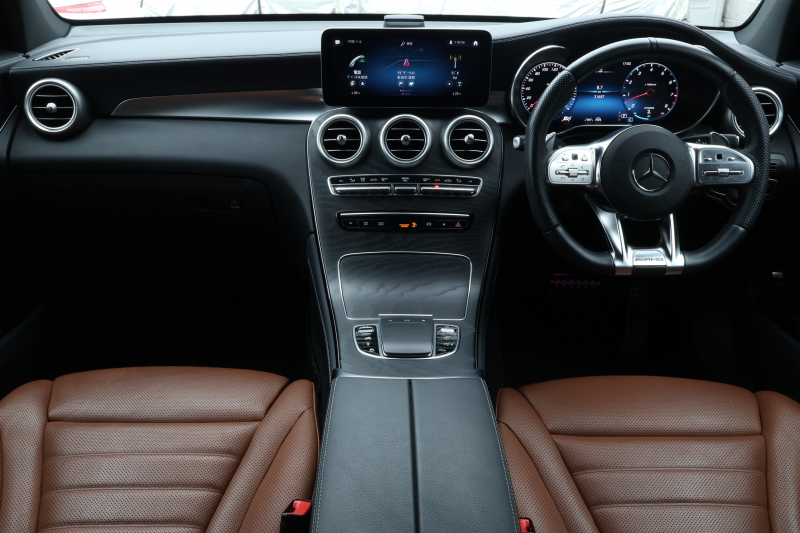 AMG GLC GLC43 4MATIC　後期型 ﾚｻﾞｰｴｸｽｸﾙｰｼﾌﾞPKG ﾚｰﾀﾞｰｾｰﾌﾃｨPKG ｴｱﾊﾞﾗﾝｽPKG ﾊﾟﾉﾗﾏSR 茶革ｼｰﾄ ｼｰﾄﾋｰﾀ ﾍﾞﾝﾁﾚｰﾀ MBUX 純正10.25ｲﾝﾁﾅﾋﾞ地ﾃﾞｼﾞ ｺｯｸﾋﾟｯﾄDisp 360°ｶﾒﾗ Burmester PTS 電動Rｹﾞｰﾄ HUD AMG20ｲﾝﾁAW　2年保証