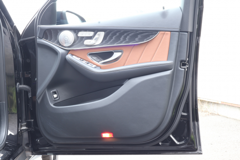 AMG GLC GLC43 4MATIC　後期型 ﾚｻﾞｰｴｸｽｸﾙｰｼﾌﾞPKG ﾚｰﾀﾞｰｾｰﾌﾃｨPKG ｴｱﾊﾞﾗﾝｽPKG ﾊﾟﾉﾗﾏSR 茶革ｼｰﾄ ｼｰﾄﾋｰﾀ ﾍﾞﾝﾁﾚｰﾀ MBUX 純正10.25ｲﾝﾁﾅﾋﾞ地ﾃﾞｼﾞ ｺｯｸﾋﾟｯﾄDisp 360°ｶﾒﾗ Burmester PTS 電動Rｹﾞｰﾄ HUD AMG20ｲﾝﾁAW　2年保証