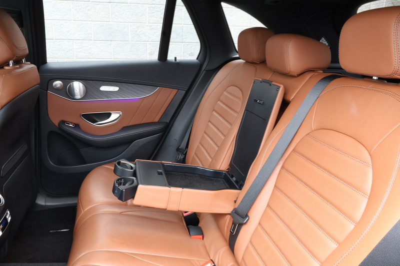 AMG GLC GLC43 4MATIC　後期型 ﾚｻﾞｰｴｸｽｸﾙｰｼﾌﾞPKG ﾚｰﾀﾞｰｾｰﾌﾃｨPKG ｴｱﾊﾞﾗﾝｽPKG ﾊﾟﾉﾗﾏSR 茶革ｼｰﾄ ｼｰﾄﾋｰﾀ ﾍﾞﾝﾁﾚｰﾀ MBUX 純正10.25ｲﾝﾁﾅﾋﾞ地ﾃﾞｼﾞ ｺｯｸﾋﾟｯﾄDisp 360°ｶﾒﾗ Burmester PTS 電動Rｹﾞｰﾄ HUD AMG20ｲﾝﾁAW　2年保証