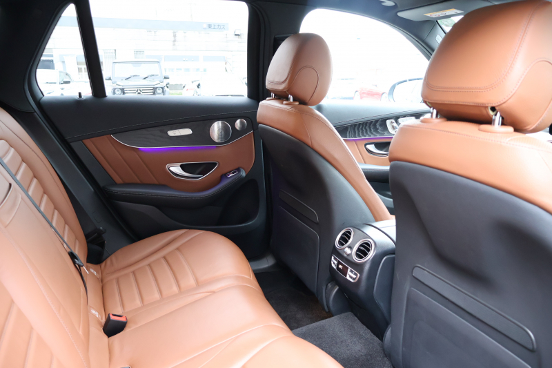 AMG GLC GLC43 4MATIC　後期型 ﾚｻﾞｰｴｸｽｸﾙｰｼﾌﾞPKG ﾚｰﾀﾞｰｾｰﾌﾃｨPKG ｴｱﾊﾞﾗﾝｽPKG ﾊﾟﾉﾗﾏSR 茶革ｼｰﾄ ｼｰﾄﾋｰﾀ ﾍﾞﾝﾁﾚｰﾀ MBUX 純正10.25ｲﾝﾁﾅﾋﾞ地ﾃﾞｼﾞ ｺｯｸﾋﾟｯﾄDisp 360°ｶﾒﾗ Burmester PTS 電動Rｹﾞｰﾄ HUD AMG20ｲﾝﾁAW　2年保証