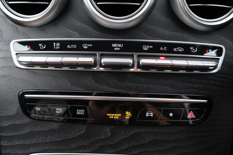 AMG GLC GLC43 4MATIC　後期型 ﾚｻﾞｰｴｸｽｸﾙｰｼﾌﾞPKG ﾚｰﾀﾞｰｾｰﾌﾃｨPKG ｴｱﾊﾞﾗﾝｽPKG ﾊﾟﾉﾗﾏSR 茶革ｼｰﾄ ｼｰﾄﾋｰﾀ ﾍﾞﾝﾁﾚｰﾀ MBUX 純正10.25ｲﾝﾁﾅﾋﾞ地ﾃﾞｼﾞ ｺｯｸﾋﾟｯﾄDisp 360°ｶﾒﾗ Burmester PTS 電動Rｹﾞｰﾄ HUD AMG20ｲﾝﾁAW　2年保証