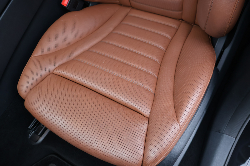 AMG GLC GLC43 4MATIC　後期型 ﾚｻﾞｰｴｸｽｸﾙｰｼﾌﾞPKG ﾚｰﾀﾞｰｾｰﾌﾃｨPKG ｴｱﾊﾞﾗﾝｽPKG ﾊﾟﾉﾗﾏSR 茶革ｼｰﾄ ｼｰﾄﾋｰﾀ ﾍﾞﾝﾁﾚｰﾀ MBUX 純正10.25ｲﾝﾁﾅﾋﾞ地ﾃﾞｼﾞ ｺｯｸﾋﾟｯﾄDisp 360°ｶﾒﾗ Burmester PTS 電動Rｹﾞｰﾄ HUD AMG20ｲﾝﾁAW　2年保証