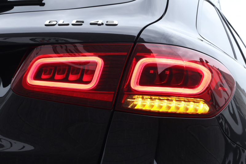 AMG GLC GLC43 4MATIC　後期型 ﾚｻﾞｰｴｸｽｸﾙｰｼﾌﾞPKG ﾚｰﾀﾞｰｾｰﾌﾃｨPKG ｴｱﾊﾞﾗﾝｽPKG ﾊﾟﾉﾗﾏSR 茶革ｼｰﾄ ｼｰﾄﾋｰﾀ ﾍﾞﾝﾁﾚｰﾀ MBUX 純正10.25ｲﾝﾁﾅﾋﾞ地ﾃﾞｼﾞ ｺｯｸﾋﾟｯﾄDisp 360°ｶﾒﾗ Burmester PTS 電動Rｹﾞｰﾄ HUD AMG20ｲﾝﾁAW　2年保証