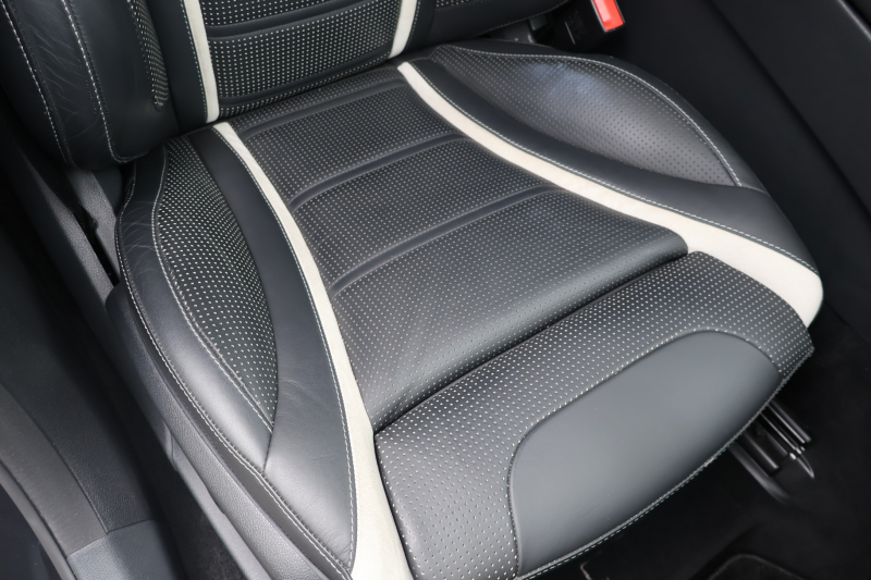 AMG GLC GLC63S 4MATIC+　ﾚｻﾞｰｴｸｽｸﾙｰｼﾌﾞPKG ｴｱﾊﾞﾗﾝｽPKG ﾚｰﾀﾞｰｾｰﾌﾃｨPKG 1ｵｰﾅｰ ﾊﾟﾉﾗﾐｯｸSR 黒ﾅｯﾊﾟ革ｼｰﾄ ｼｰﾄﾋｰﾀｰ ｷｰﾚｽGO 純正ﾅﾋﾞ地ﾃﾞｼﾞ 360度ｶﾒﾗｼｽﾃﾑ PTS Burmester HUD 電動Rｹﾞｰﾄ LEDﾍｯﾄﾞﾗｲﾄ AMG21ｲﾝﾁAW　2年保証