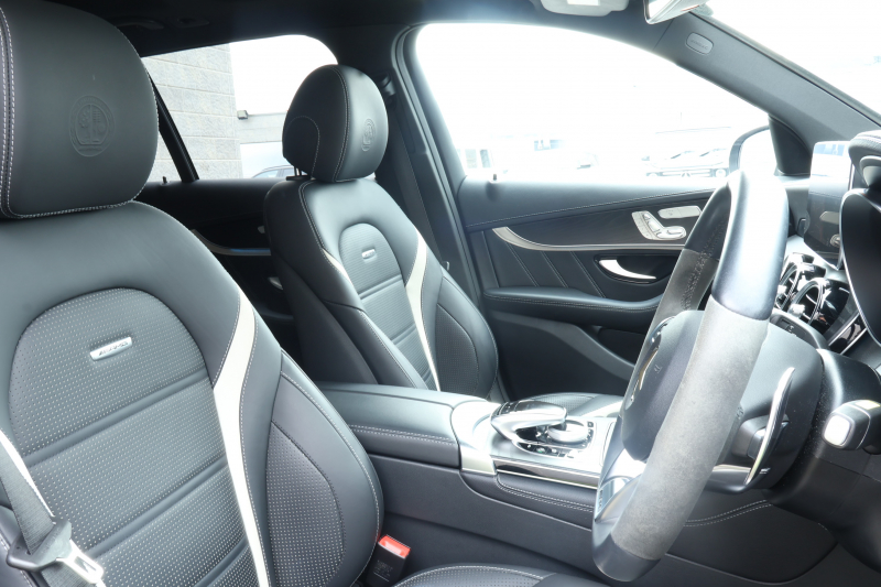 AMG GLC GLC63S 4MATIC+　ﾚｻﾞｰｴｸｽｸﾙｰｼﾌﾞPKG ｴｱﾊﾞﾗﾝｽPKG ﾚｰﾀﾞｰｾｰﾌﾃｨPKG 1ｵｰﾅｰ ﾊﾟﾉﾗﾐｯｸSR 黒ﾅｯﾊﾟ革ｼｰﾄ ｼｰﾄﾋｰﾀｰ ｷｰﾚｽGO 純正ﾅﾋﾞ地ﾃﾞｼﾞ 360度ｶﾒﾗｼｽﾃﾑ PTS Burmester HUD 電動Rｹﾞｰﾄ LEDﾍｯﾄﾞﾗｲﾄ AMG21ｲﾝﾁAW　2年保証