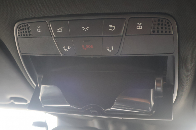 AMG GLC GLC63S 4MATIC+　ﾚｻﾞｰｴｸｽｸﾙｰｼﾌﾞPKG ｴｱﾊﾞﾗﾝｽPKG ﾚｰﾀﾞｰｾｰﾌﾃｨPKG 1ｵｰﾅｰ ﾊﾟﾉﾗﾐｯｸSR 黒ﾅｯﾊﾟ革ｼｰﾄ ｼｰﾄﾋｰﾀｰ ｷｰﾚｽGO 純正ﾅﾋﾞ地ﾃﾞｼﾞ 360度ｶﾒﾗｼｽﾃﾑ PTS Burmester HUD 電動Rｹﾞｰﾄ LEDﾍｯﾄﾞﾗｲﾄ AMG21ｲﾝﾁAW　2年保証