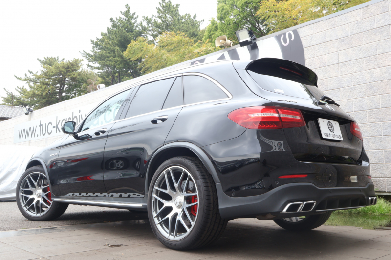 AMG GLC GLC63S 4MATIC+　ﾚｻﾞｰｴｸｽｸﾙｰｼﾌﾞPKG ｴｱﾊﾞﾗﾝｽPKG ﾚｰﾀﾞｰｾｰﾌﾃｨPKG 1ｵｰﾅｰ ﾊﾟﾉﾗﾐｯｸSR 黒ﾅｯﾊﾟ革ｼｰﾄ ｼｰﾄﾋｰﾀｰ ｷｰﾚｽGO 純正ﾅﾋﾞ地ﾃﾞｼﾞ 360度ｶﾒﾗｼｽﾃﾑ PTS Burmester HUD 電動Rｹﾞｰﾄ LEDﾍｯﾄﾞﾗｲﾄ AMG21ｲﾝﾁAW　2年保証