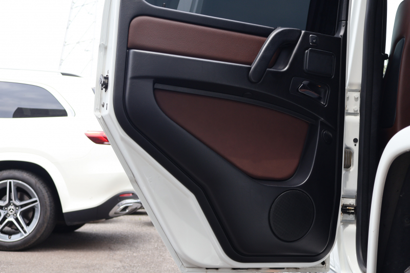 メルセデスベンツ Gクラス G350d　後期型 ﾗｸﾞｼﾞｭｱﾘｰPKG ｴｸｽﾃﾘｱｽﾃﾝﾚｽPKG ｸﾛｰﾑPKG ﾃﾞｨｽﾄﾛﾆｯｸ&BSM 7AT SR 茶革ｼｰﾄ ﾒﾓﾘｰ付Pｼｰﾄ 全席ﾋｰﾀｰ 純正8ｲﾝﾁﾜｲﾄﾞﾅﾋﾞ地ﾃﾞｼﾞ Bｶﾒﾗ harman/kardon LOGIC7ｻﾗｳﾝﾄﾞ appleCarplay AndroidAuto PTS ｷｾﾉﾝ 純正18ｲﾝﾁAW　2年保証