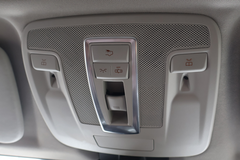 メルセデスベンツ Gクラス G350d　後期型 ﾗｸﾞｼﾞｭｱﾘｰPKG ｴｸｽﾃﾘｱｽﾃﾝﾚｽPKG ｸﾛｰﾑPKG ﾃﾞｨｽﾄﾛﾆｯｸ&BSM 7AT SR 茶革ｼｰﾄ ﾒﾓﾘｰ付Pｼｰﾄ 全席ﾋｰﾀｰ 純正8ｲﾝﾁﾜｲﾄﾞﾅﾋﾞ地ﾃﾞｼﾞ Bｶﾒﾗ harman/kardon LOGIC7ｻﾗｳﾝﾄﾞ appleCarplay AndroidAuto PTS ｷｾﾉﾝ 純正18ｲﾝﾁAW　2年保証