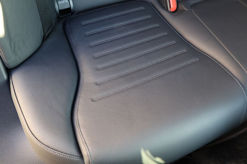 メルセデスベンツ Cクラス C200ｽﾃｰｼｮﾝﾜｺﾞﾝ AVG(ISG搭載ﾓﾃﾞﾙ)　ﾚｻﾞｰｴｸｽｸﾙｰｼﾌﾞPKG AMGﾗｲﾝPKG ﾍﾞｰｼｯｸPKG ﾚｰﾀﾞｰｾｰﾌﾃｨPKG 1ｵｰﾅｰ ﾊﾟﾉﾗﾏSR 黒革 ｼｰﾄﾋｰﾀｰ 純正ﾅﾋﾞ地ﾃﾞｼﾞ MBUX ARﾅﾋﾞ 360度ｶﾒﾗ AppleCarPlay AndroidAuto PTS HUD  AMG18ｲﾝﾁAW　新車保証