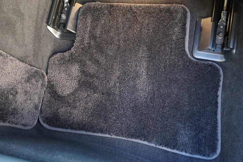 メルセデスベンツ Cクラス C200ｽﾃｰｼｮﾝﾜｺﾞﾝ AVG(ISG搭載ﾓﾃﾞﾙ)　ﾚｻﾞｰｴｸｽｸﾙｰｼﾌﾞPKG AMGﾗｲﾝPKG ﾍﾞｰｼｯｸPKG ﾚｰﾀﾞｰｾｰﾌﾃｨPKG 1ｵｰﾅｰ ﾊﾟﾉﾗﾏSR 黒革 ｼｰﾄﾋｰﾀｰ 純正ﾅﾋﾞ地ﾃﾞｼﾞ MBUX ARﾅﾋﾞ 360度ｶﾒﾗ AppleCarPlay AndroidAuto PTS HUD  AMG18ｲﾝﾁAW　新車保証