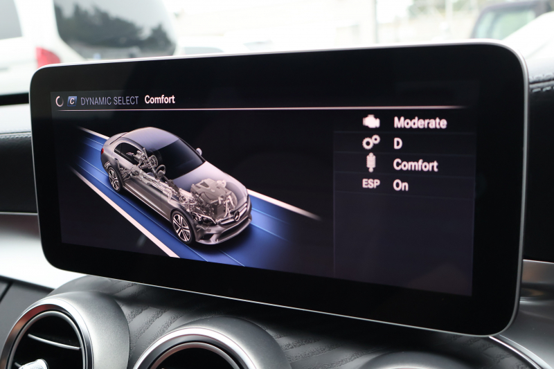 AMG Cクラス C43 4MATIC 　後期型 AMGｽﾀｲﾘﾝｸﾞPKG ﾚｰﾀﾞｰｾｰﾌﾃｨPKG ｴｱﾊﾞﾗﾝｽPKG ﾊﾟﾉﾗﾏSR ｸﾗﾝﾍﾞﾘｰ赤革 ｼｰﾄﾋｰﾀ 純正10.25ｲﾝﾁﾅﾋﾞ地ﾃﾞｼﾞ ｺｯｸﾋﾟｯﾄDisp AppleCarPlay Burmesterｻﾗｳﾝﾄﾞ Bﾓﾆﾀｰ 電動Rｹﾞｰﾄ ﾌｯﾄﾄﾗﾝｸOP 18ｲﾝﾁAW　2年保証